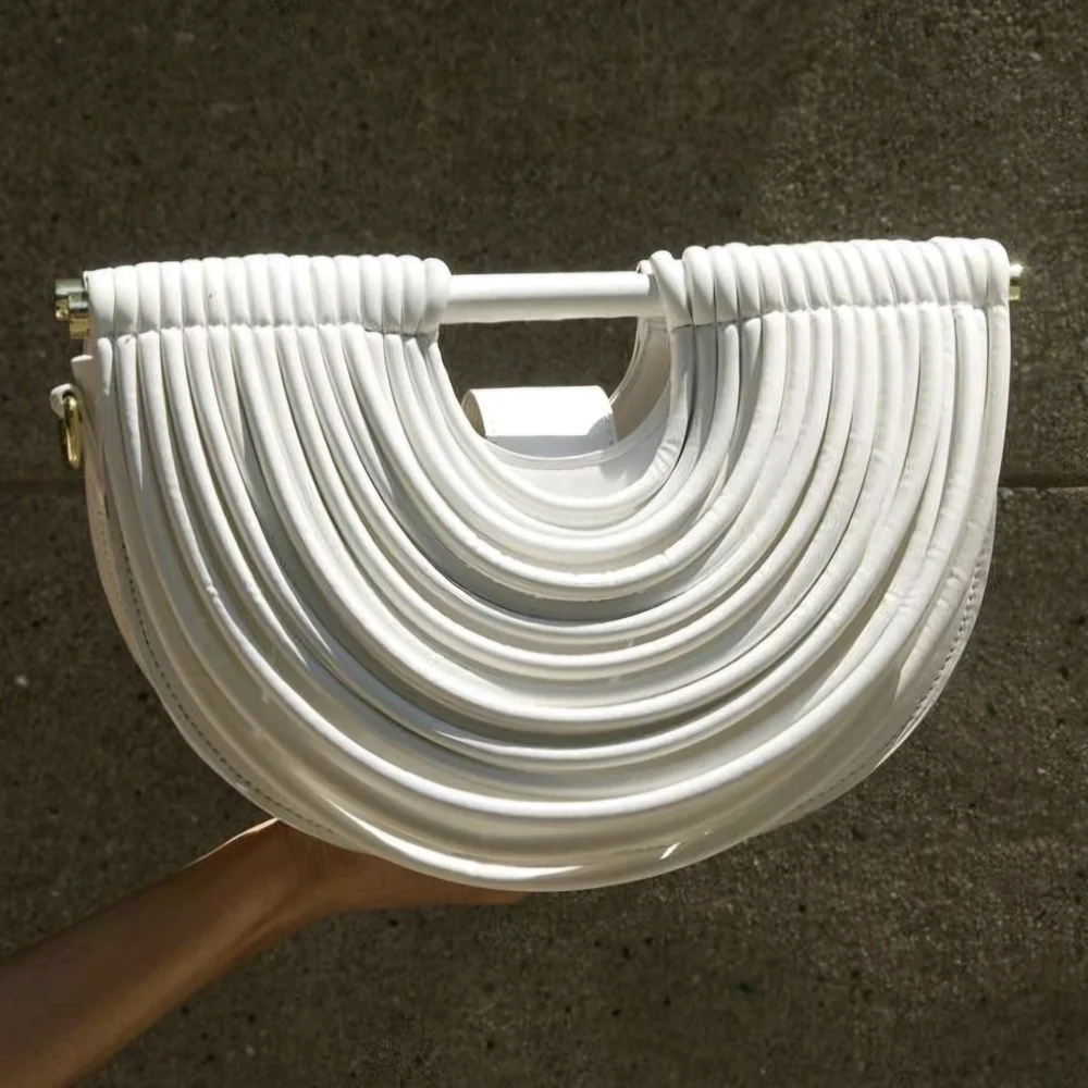 Summer Ready Purse Perfect For A Wedding - Picture 7 of 8